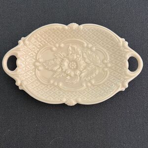 LENOX Ivory Soap Dish